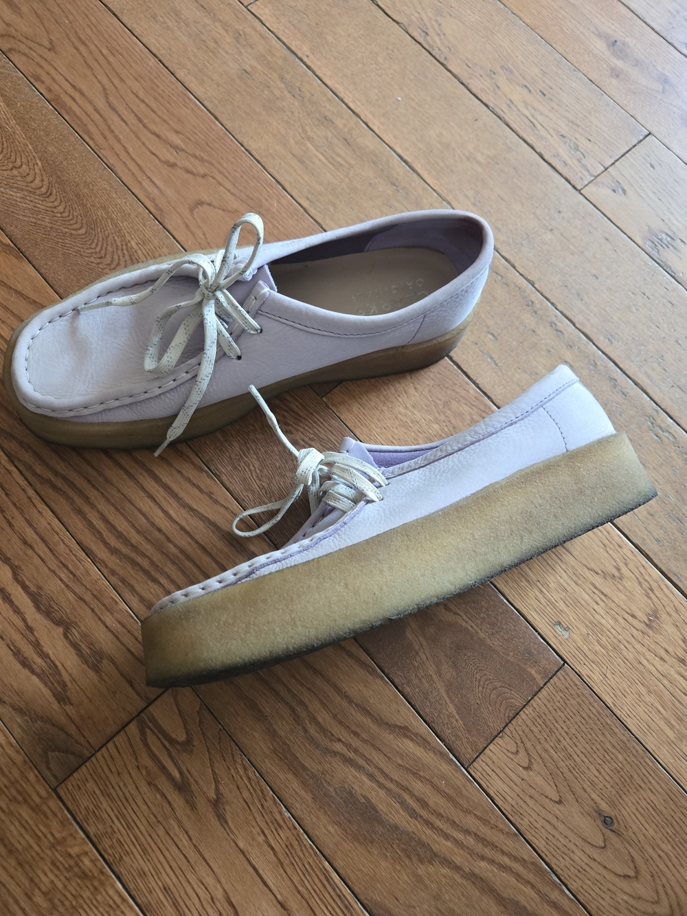 Women's Mauve Leather Clarks Wallabee Shoes 9 - Picture 2 of 2